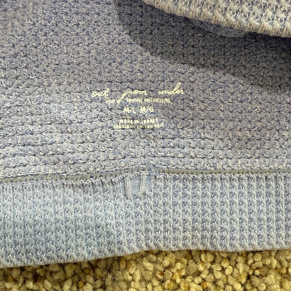 NWOT Urban Outfitters Lavender Asymmetrical Crop Top - Picture 2 of 3